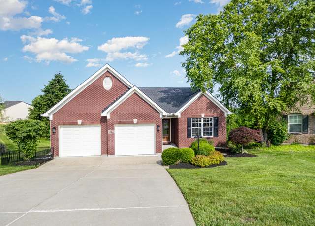 Property at 2046 Glenview Dr, Hebron, KY 41048, 3 beds, 3.5 baths