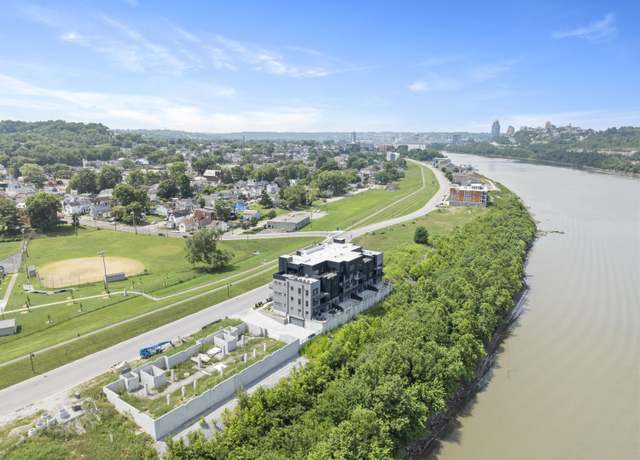 Property at 745 Manhattan Blvd #203, Dayton, KY 41074, 2 beds, 2.5 baths