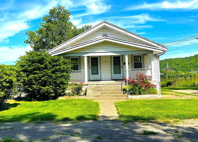 Property at 330 Pike St, Bromley, KY 41016, 2 beds, 1 bath