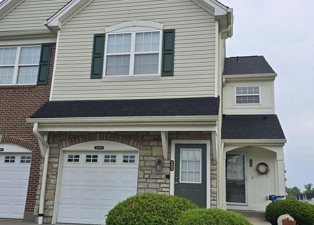 Property at 2084 Divot Dr, Burlington, KY 41005, 3 beds, 2 baths