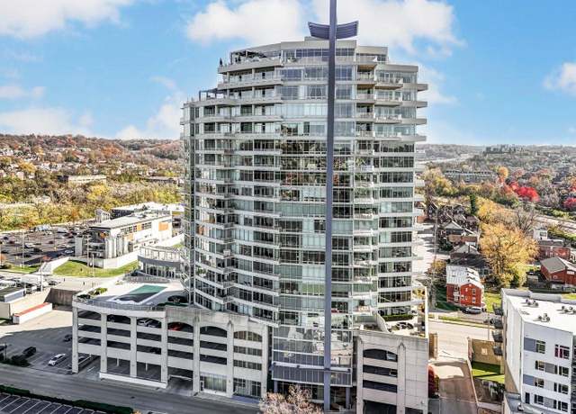 Property at 400 Riverboat Row #902, Newport, KY 41071, 1 bed, 1.5 baths