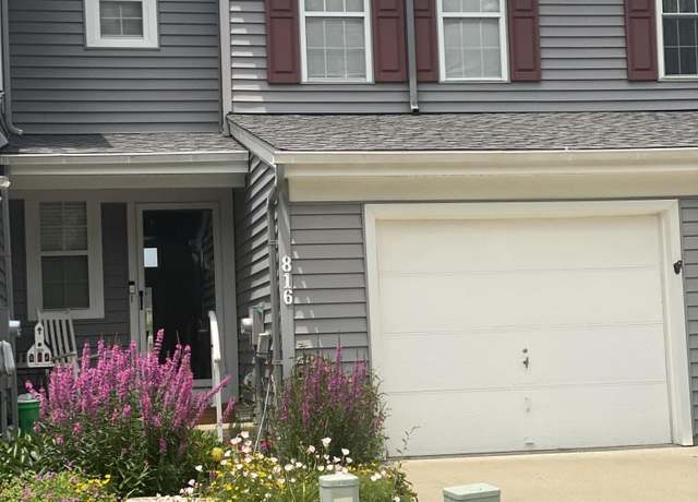 Property at 816 Horseshoe Ln, Florence, KY 41042, 3 beds, 3 baths