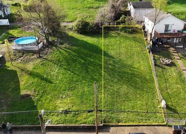 Property at 1031 John St, Covington, KY 41016