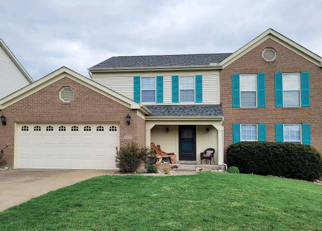 Property at 1501 Whispering Pines Dr, Hebron, KY 41048, 4 beds, 3.5 baths