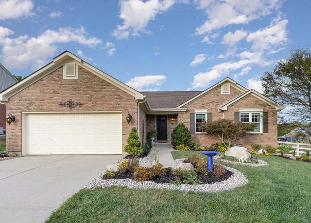 Property at 7706 Cannon Valley Drive Dr, Florence, KY 41042, 3 beds, 2.5 baths