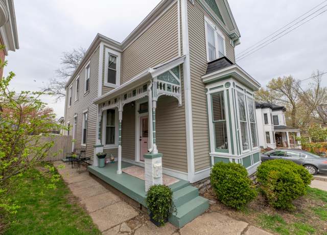 Property at 702 Ervin Ter, Dayton, KY 41074, 3 beds, 2 baths