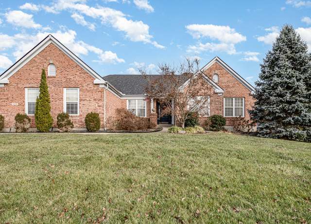 Property at 2320 Summerwoods Dr, Hebron, KY 41048, 4 beds, 3 baths