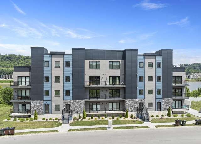 Property at 747 Manhattan Blvd #204, Dayton, KY 41074, 2 beds, 2.5 baths