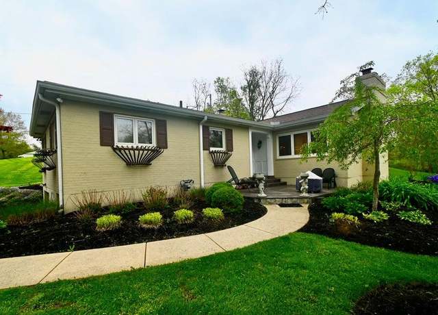 Property at 871 Bristow Rd, Independence, KY 41051, 2 beds, 3 baths