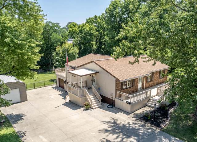Property at 102 Tee St, Florence, KY 41042, 3 beds, 3 baths