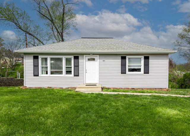 Property at 5857 Garden Rd, Florence, KY 41042, 2 beds, 1 bath
