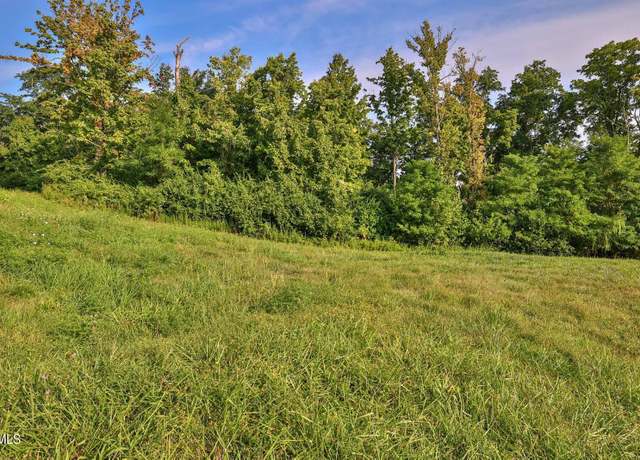 Property at 2421 Felice Dr, Villa Hills, KY 41017