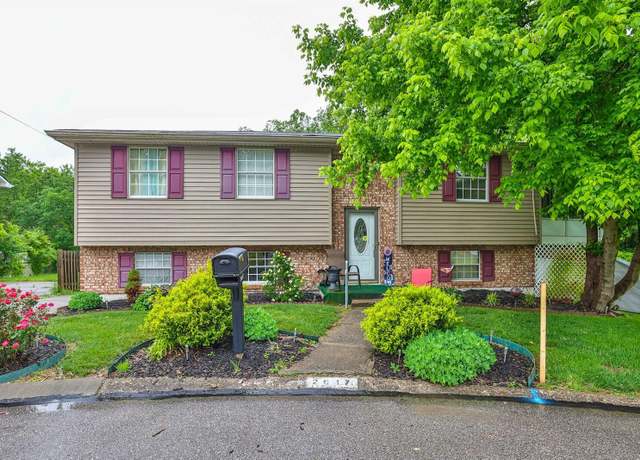 Property at 2617 Carre Pl, Burlington, KY 41005, 3 beds, 1.5 baths