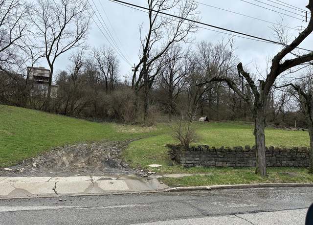 Property at 402 W 13th St, Newport, KY 41071