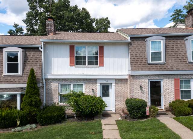 Property at 1758 Val Ct, Burlington, KY 41005, 2 beds, 1.5 baths
