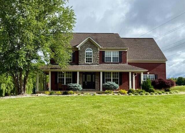 Property at 4800 Brewer Ln, Petersburg, KY 41080, 4 beds, 3.5 baths