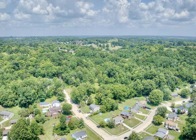 Property at 10 Acorn Ct, Alexandria, KY 41001
