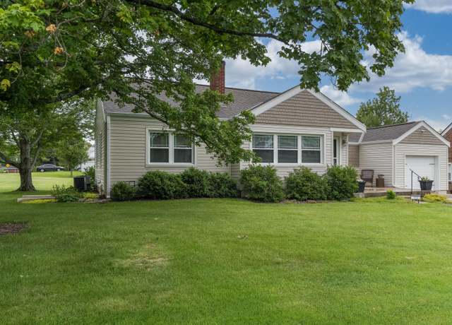 Property at 709 Winston Hill Dr, Taylor Mill, KY 41015, 2 beds, 1 bath