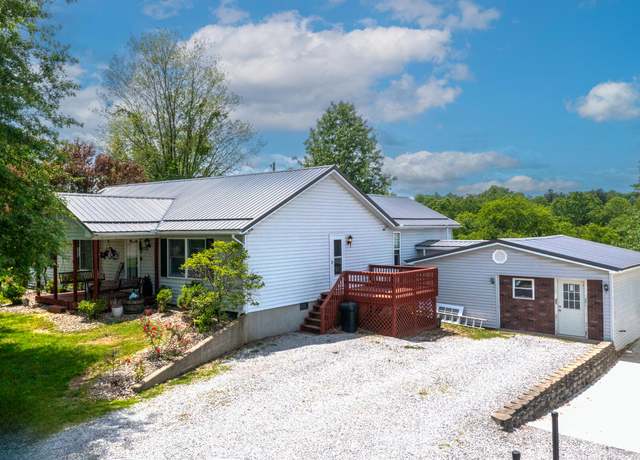 Property at 422 E Adair St, Owenton, KY 40359, 4 beds, 3 baths