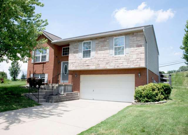 Property at 6600 Elgin Ct, Burlington, KY 41005, 3 beds, 3 baths