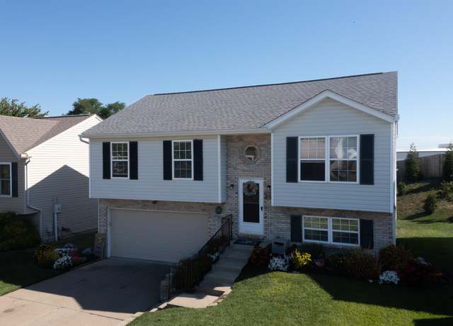 Property at 2772 Berwood Ln, Hebron, KY 41048, 3 beds, 3 baths