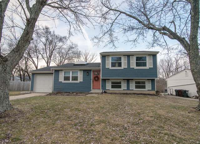 Property at 2000 Woodcrest Dr, Independence, KY 41051, 4 beds, 2 baths