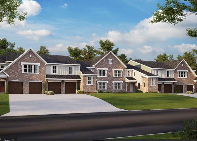 Property at 408 Station Dr Unit 33-102, Ludlow, KY 41016, 2 beds, 2 baths