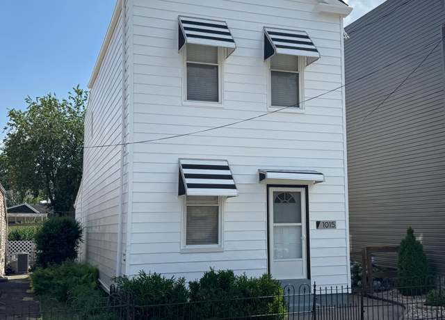 Property at 1015 Saratoga St, Newport, KY 41071, 3 beds, 2 baths