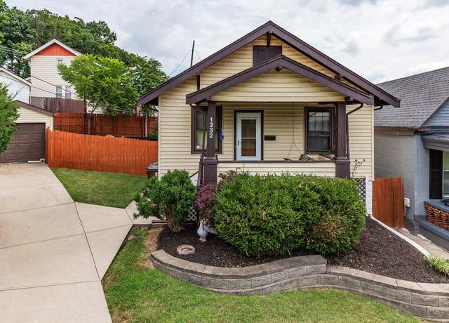 Property at 1232 Clark St, Covington, KY 41011, 2 beds, 2 baths