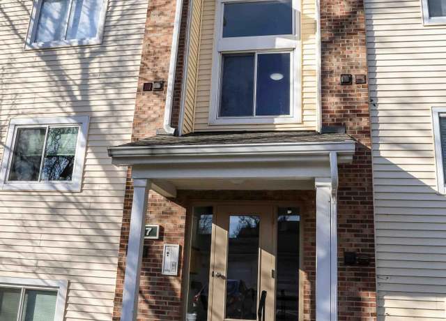 Property at 27 Rio Grande Cir #2, Florence, KY 41042, 2 beds, 2 baths