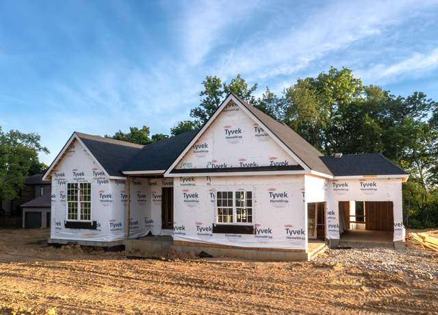 Property at 2752 River Birch Dr, Villa Hills, KY 41017, 3 beds, 3 baths