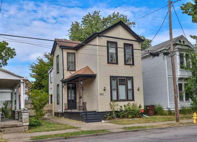 Property at 1901 Scott Blvd, Covington, KY 41014, 3 beds, 1.5 baths