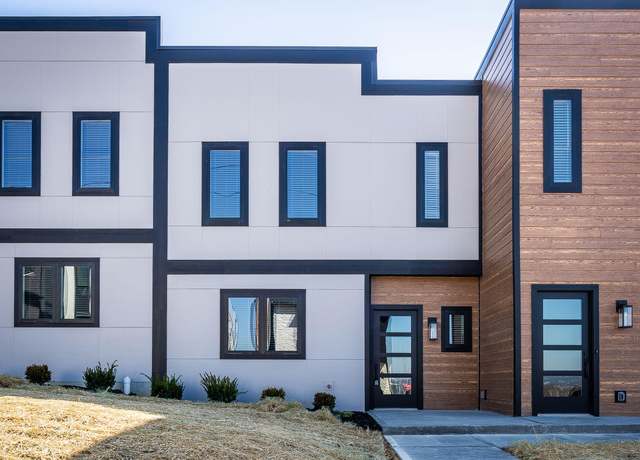 Property at 100 W 14th St Unit C, Newport, KY 41071, 2 beds, 2.5 baths