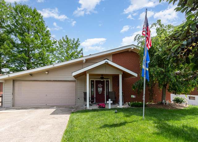 Property at 10 Juarez Cir, Covington, KY 41017, 3 beds, 1.5 baths