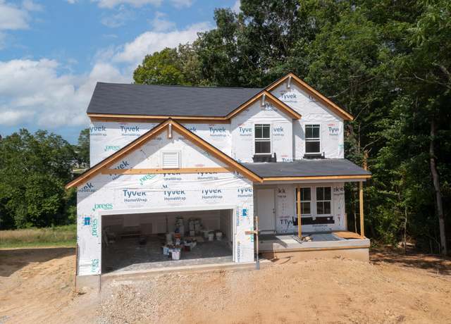 Property at 10468 Fairbourne Dr, Covington, KY 41015, 3 beds, 2.5 baths