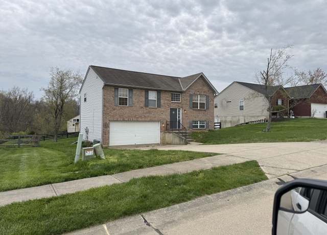 Property at 10410 Sharpsburg Dr, Independence, KY 41051, 3 beds, 2.5 baths