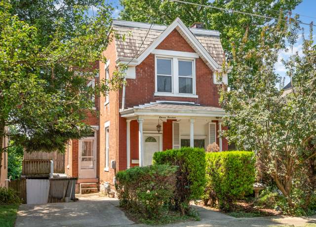 Property at 1114 Vine St, Newport, KY 41071, 3 beds, 1.5 baths