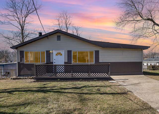 Property at 1030 Lytle Ave, Elsmere, KY 41018, 3 beds, 2 baths