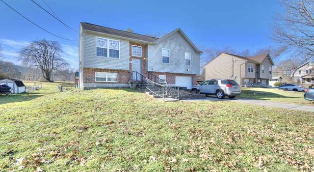 Photo of 104 E 1st St, Silver Grove, KY 41085