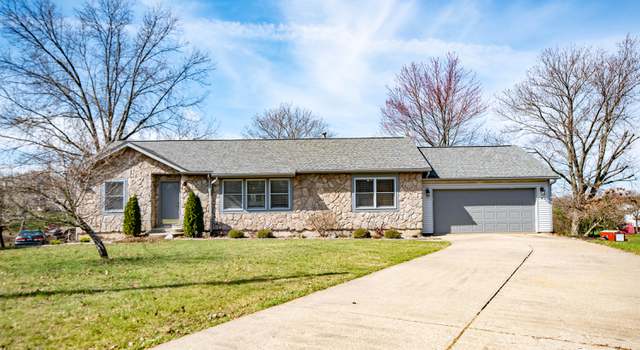 Photo of 39 Surrey Ct, Florence, KY 41042