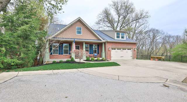 Photo of 6 East Dr, Fort Mitchell, KY 41017