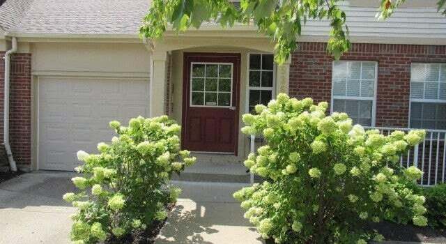Photo of 5365 Heatherstone Ct Unit 2C, Taylor Mill, KY 41015