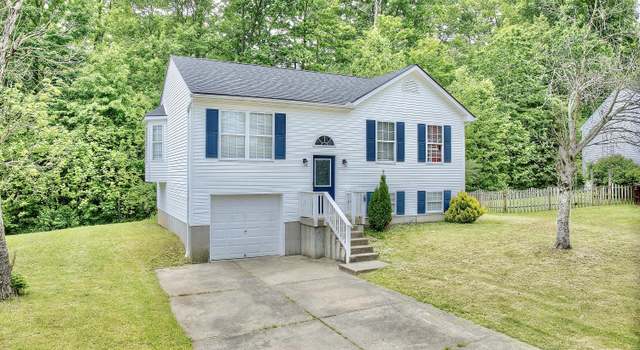 Photo of 1640 Deer Run Dr, Burlington, KY 41005