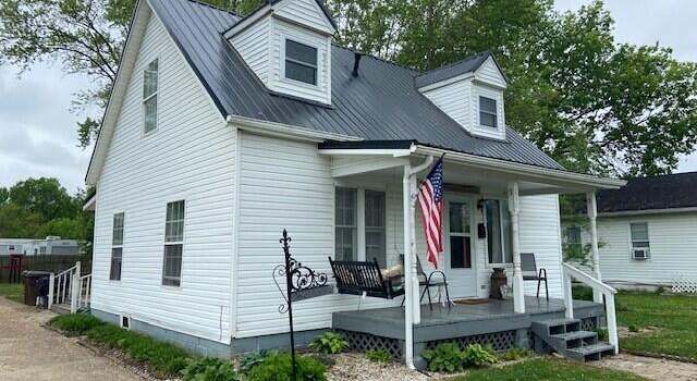 Photo of 630 E 2nd St, Augusta, KY 41002