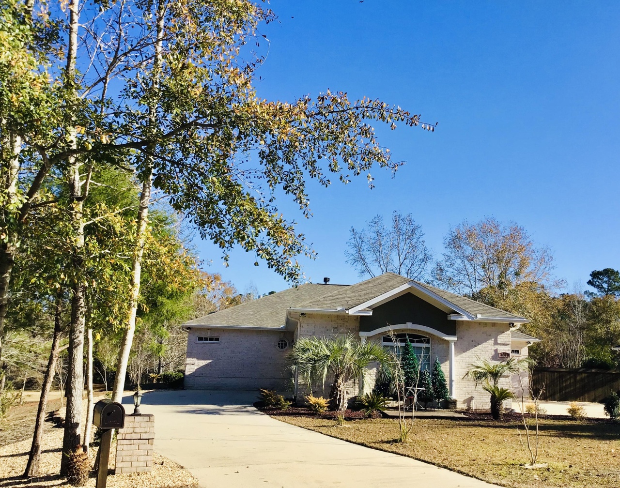 106 Golf Course Dr, Crestview, FL 32536 MLS 861569 Redfin