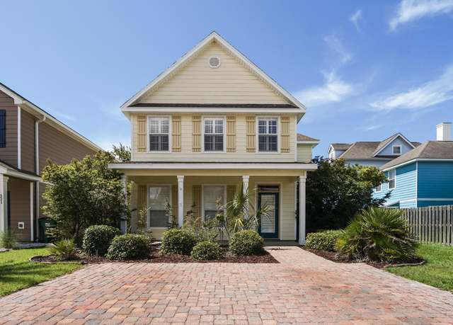 Property at 323 Madison Cir, Panama City Beach, FL 32407, 3 beds, 2.5 baths
