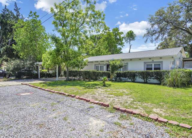 Property at 413 Gerold St, Fort Walton Beach, FL 32547, 4 beds, 4 baths