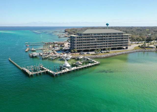 Property at 5 Calhoun Ave Unit 203, Destin, FL 32541, 3 beds, 3 baths