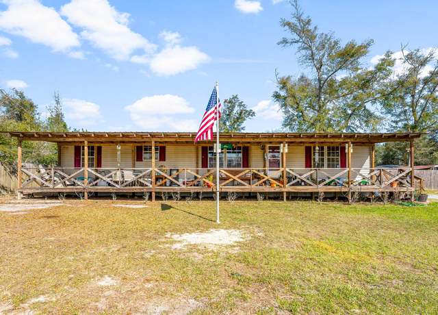 Property at 3923 Easy St, Southport, FL 32409, 3 beds, 2 baths