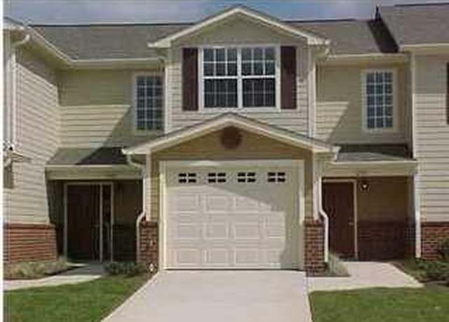 Property at 537 Wingspan Way, Crestview, FL 32536, 3 beds, 2.5 baths